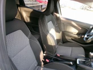 Renault Clio 1.0 Limited picture 24