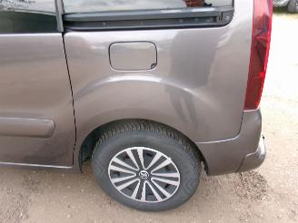 Peugeot Partner Tepee 1.2 Tepee Active picture 15