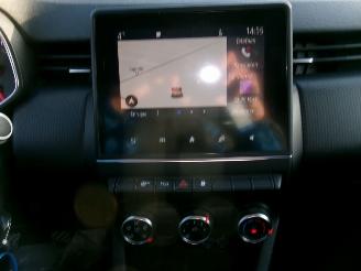 Renault Clio 1.0 Zen 5 Drs- HB picture 29