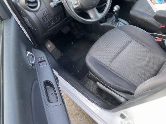 Nissan Micra Auto is Gereserveerd Automaat 1.2 72KW Dig-S Acenta Motor loopt. picture 21