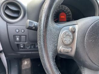 Nissan Micra Auto is Gereserveerd Automaat 1.2 72KW Dig-S Acenta Motor loopt. picture 28