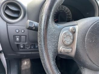 Nissan Micra Auto is Gereserveerd Automaat 1.2 72KW Dig-S Acenta Motor loopt. picture 29