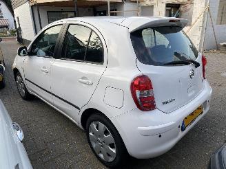 Nissan Micra Auto is Gereserveerd Automaat 1.2 72KW Dig-S Acenta Motor loopt. picture 8