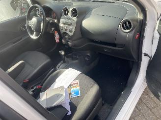 Nissan Micra Auto is Gereserveerd Automaat 1.2 72KW Dig-S Acenta Motor loopt. picture 43