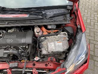 Toyota Yaris 1.5 Hybrid 5drs VASTE PRIJS. picture 16