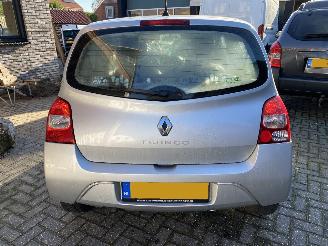 Renault Twingo 1.2 16v Authentique picture 14