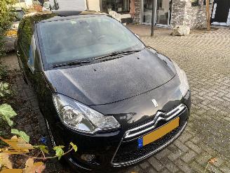 Citroën DS3 e-HDI 1.6 So Chic picture 5