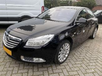 damaged passenger cars Opel Insignia 1.8 Edition Sedan 2009/2