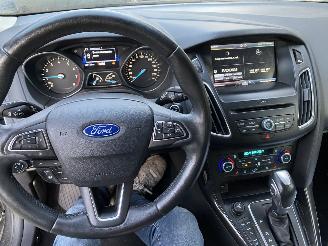 škoda osobní automobily Ford Focus Auto is gereserveerd 1.5 Automaat Kombi motor probleem 2016/3