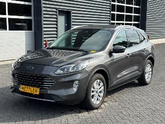 Unfallwagen Ford Kuga 1.5 EcoBoost 12V 120 SUV  Benzine 1.496cc 88kW (120pk) FWD 2022/2