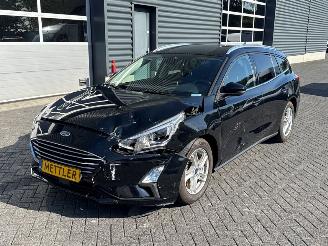 Auto incidentate Ford Focus 1.0 Ti-VCT EcoBoost 12V 100 Combi/o  Benzine 999cc 2019/6