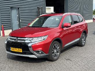  Mitsubishi Outlander 7 Persoons 2.0 16V 4x2 SUV  Benzine 1.998cc 110kW (150pk) FWD 2017/2