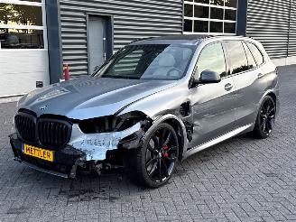 uszkodzony samochody osobowe BMW X5 xDrive50e 3.0 24V SUV  Elektrisch Benzine 2.998cc 360kW (489pk) 4x4 2023/12