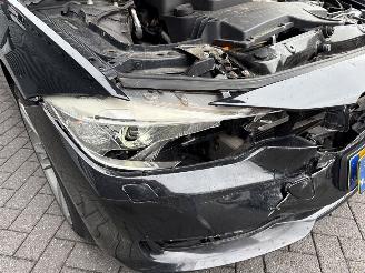 BMW 3-serie 320i 2.0 16V Combi/o  Benzine 1.997cc 135kW (184pk) RWD picture 24