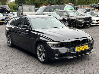 BMW 3-serie 320i 2.0 16V Combi/o  Benzine 1.997cc 135kW (184pk) RWD picture 7