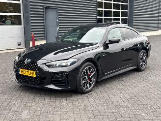 damaged passenger cars BMW 4-serie 4-serie Gran Coupé M 430i xDrive M Pakket|LaserLights|Facelift|Panoramadak 2025/1