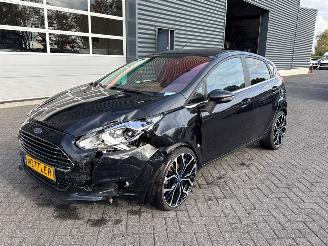 Coche accidentado Ford Fiesta 1.0 SCI 12V 80 Hatchback  Benzine 999cc 59kW (80pk) 2014/1