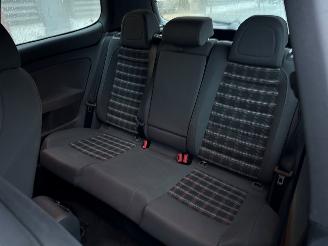 Volkswagen Golf 2.0 GTI 16V FSI Turbo Hatchback  Benzine 1.984cc 147kW (200pk) FWD picture 9