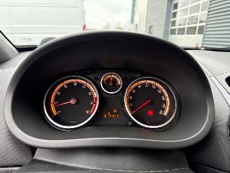 Opel Corsa 1.2 16V LPG Hatchback   1.229cc 63kW (86pk) FWD picture 13