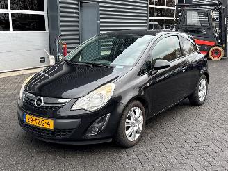Damaged car Opel Corsa 1.2 16V LPG Hatchback   1.229cc 63kW (86pk) FWD 2012/4