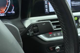 BMW 3-serie 330i 2.0 TwinPower Turbo 16V Sedan 4Dr Benzine 1.998cc 190kW (258pk) RWD 2018-11 (5R10; 5R11; 5R12; 5R13; 5R18) B48B20B; B46B20B picture 38