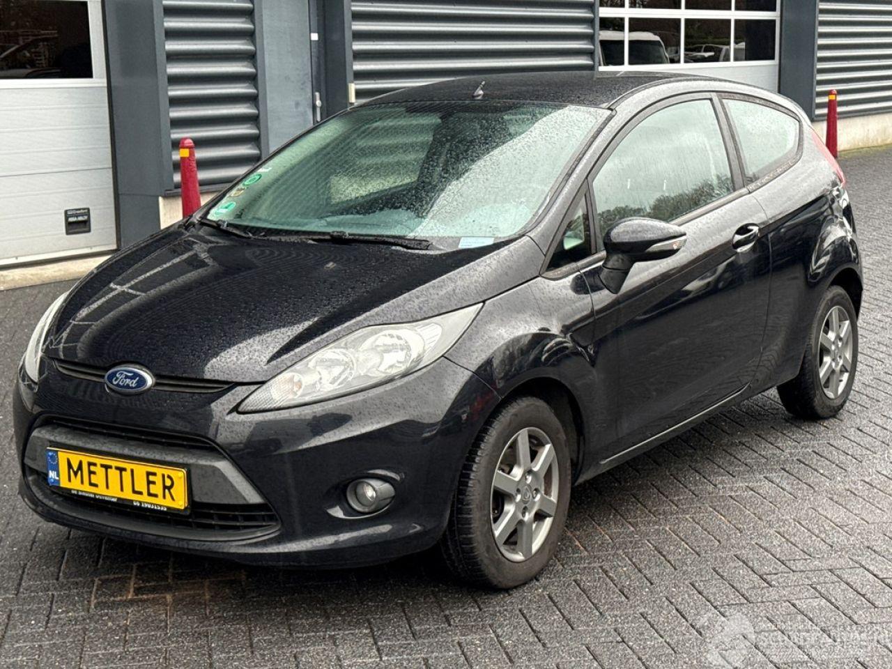 Ford Fiesta 1.25 16V Hatchback  Benzine 1.242cc 60kW (82pk) FWD