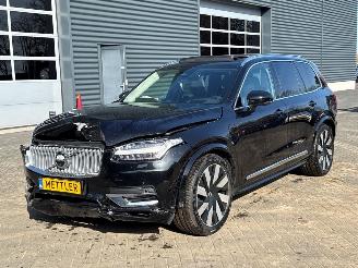 Schadeauto Volvo Xc-90 2.0 T8 16V eAWD SUV  Elektrisch Benzine 1.969cc 335kW (455pk) 4x4 2024/9