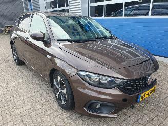 Auto incidentate Fiat Tipo 1.6 MultiJet 16v Business Lusso 2017/12