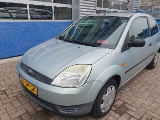 krockskadad bil auto Ford Fiesta 1.25-16V Celebration 2004/1