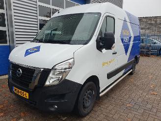 krockskadad bil bedrijf Nissan Interstar 2.3 dCi L2H2 N-Connecta 2022/9