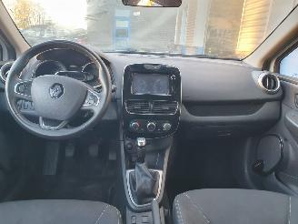 Renault Clio 0.9 TCe Limited picture 15