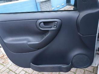 Opel Combo 1.4-16V Comfort Benzine picture 10