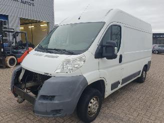okazja samochody ciężarowe Peugeot Boxer 335 3.0 HDI L2H2 2011/1