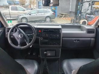 Volkswagen  Transporter 70x02A picture 18