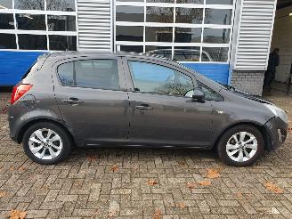 Opel Corsa 1.2-16V Design Edition picture 6