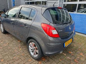 Opel Corsa 1.2-16V Design Edition picture 2