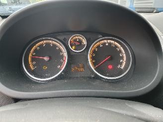 Opel Corsa 1.2-16V Design Edition picture 16