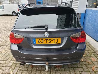 BMW 3-serie 320i High Executive Automaat Schadevrij picture 4