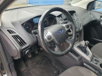 Ford Focus 1.0 EcoBoost Lease Trend picture 11