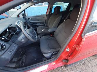 Renault Clio 0.9 TCe Limited picture 13