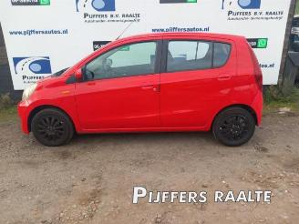 Coche siniestrado Daihatsu Cuore Cuore (L251/271/276), Hatchback, 2003 1.0 12V DVVT 2007/9