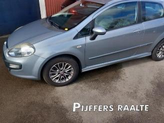 Coche siniestrado Fiat Punto Punto Evo (199), Hatchback, 2009 / 2012 1.3 JTD Multijet 85 16V Euro 5 2010/9