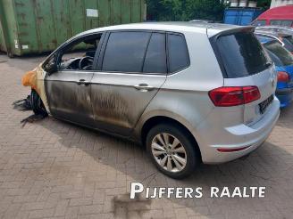 disassembly passenger cars Volkswagen Golf Sportsvan Golf Sportsvan (AUVS), MPV, 2014 / 2021 1.4 TSI 16V 2014/9