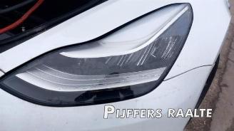 Tesla Model 3 Model 3, Sedan, 2017 Long Range 72kWh picture 15