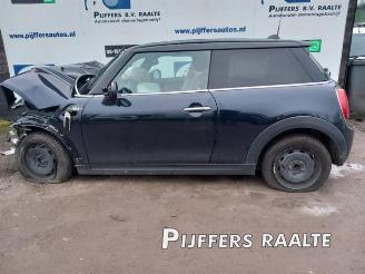 Dezmembrări autoturisme Mini Cooper Mini (F56), Hatchback 3-drs, 2013 1.5 12V Cooper 2019/11