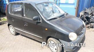 Salvage car Hyundai Atos Atos, Hatchback, 1997 / 2008 1.0 12V 2001/9