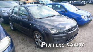 Coche siniestrado Ford Focus Focus 2, Hatchback, 2004 / 2012 2.0 16V 2007/1