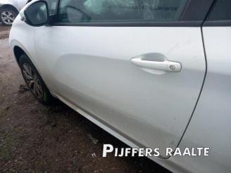 Peugeot 208 208 I (CA/CC/CK/CL), Hatchback, 2012 / 2019 1.2 Vti 12V PureTech 82 picture 13