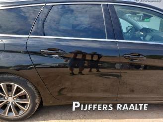 Peugeot 308 308 SW (L4/L9/LC/LJ/LR), Combi 5-drs, 2014 / 2021 1.2 12V e-THP PureTech 130 picture 21