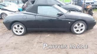 demontáž osobní automobily Alfa Romeo Spider Spider (916), Cabrio, 1994 / 2005 2.0 16V Twin Spark 1998/6